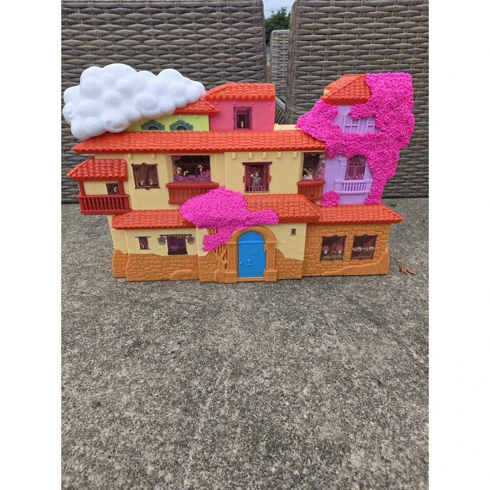 Disney Encanto Magical Casa Madrigal Dollhouse Playset House Figures WORKS